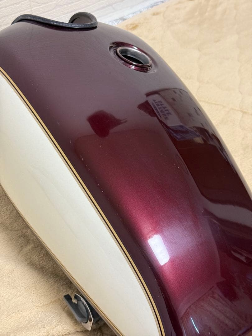 SR400 純正タンク RH01J ベリーダークレッドメタリック2