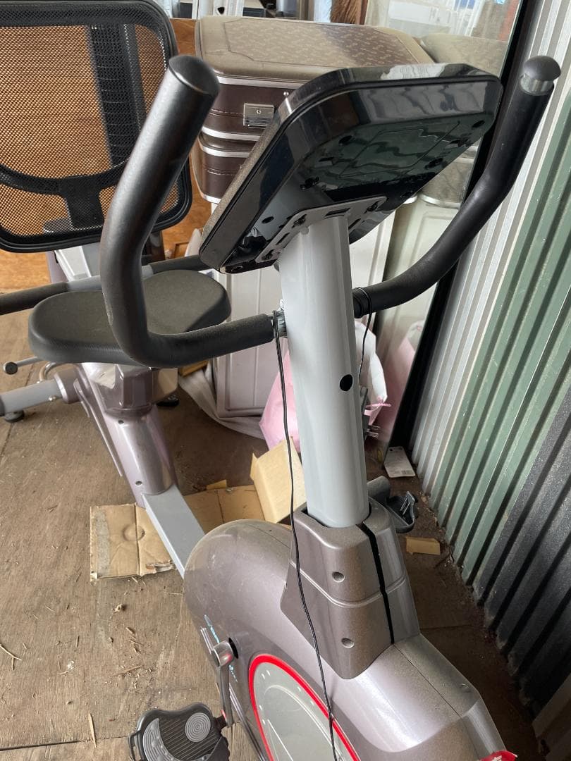 札幌市引取り限定　ダイコーDK-8718RP フィットネスバイク エアロバイク