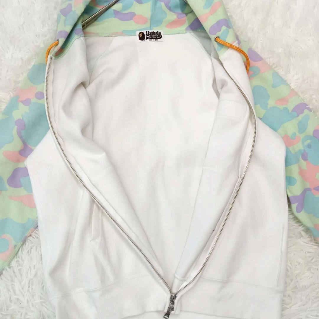 『アベイシングエイプ』 (F) パステルカモフラパーカー ダブルジップ フーディ