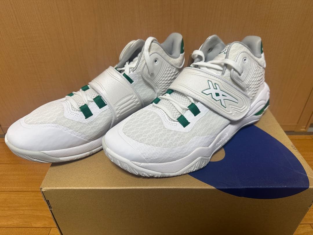 asics インベートノバ INVATE NOVA バスケットシューズ 28.0