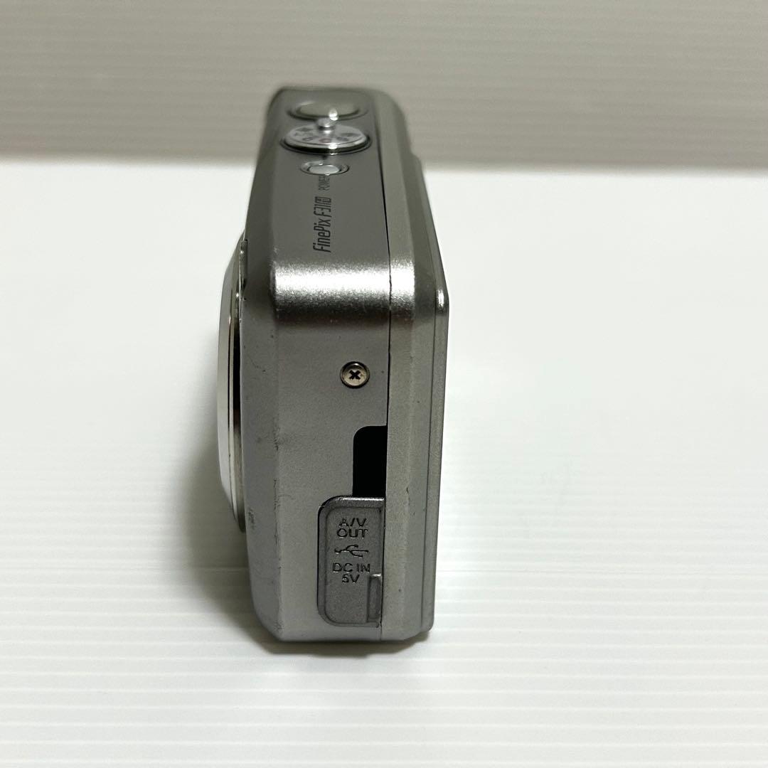 Fujifilm FinePix F31fd シルバー オールドコンデジ