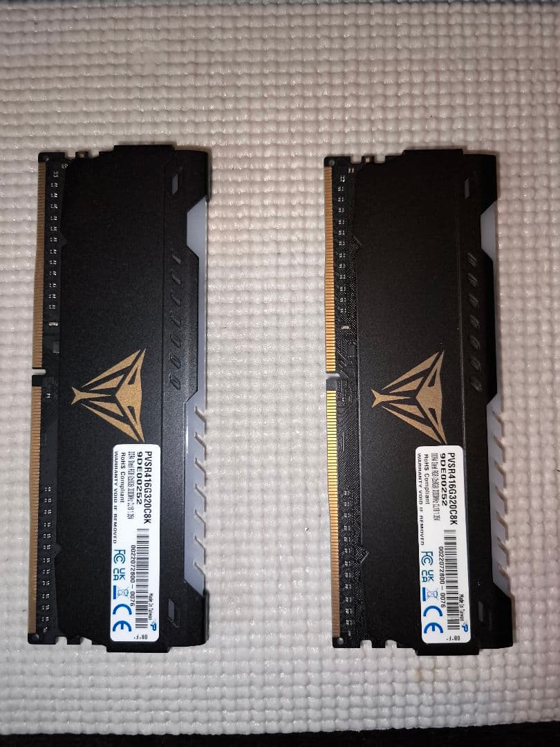 PatriotViperSteel RGB DDR4-3200 (8GB×2枚)