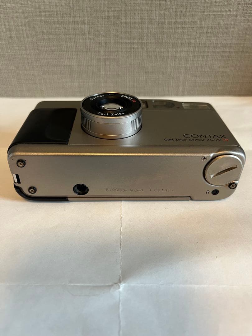 と*ー様 【動作確認済】CONTAX T2 コンタックス コンパクトフィルムカメ