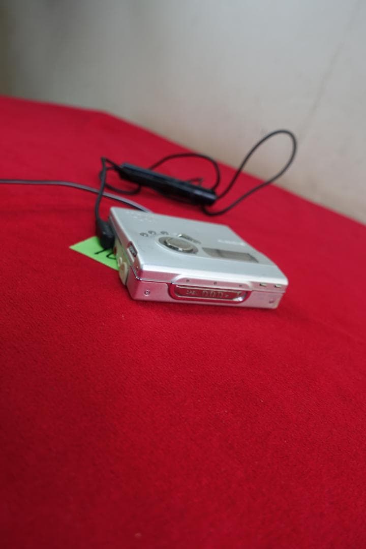 108：SONY　MZ-N920　ポータブルMDプレーヤー　ジャンク品