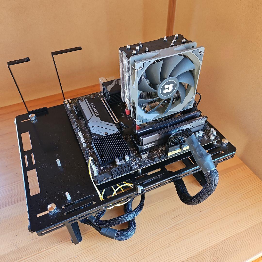 自作PC　Ryzen9 7950X/メモリ32GB/SSD256GB　グラボ無し