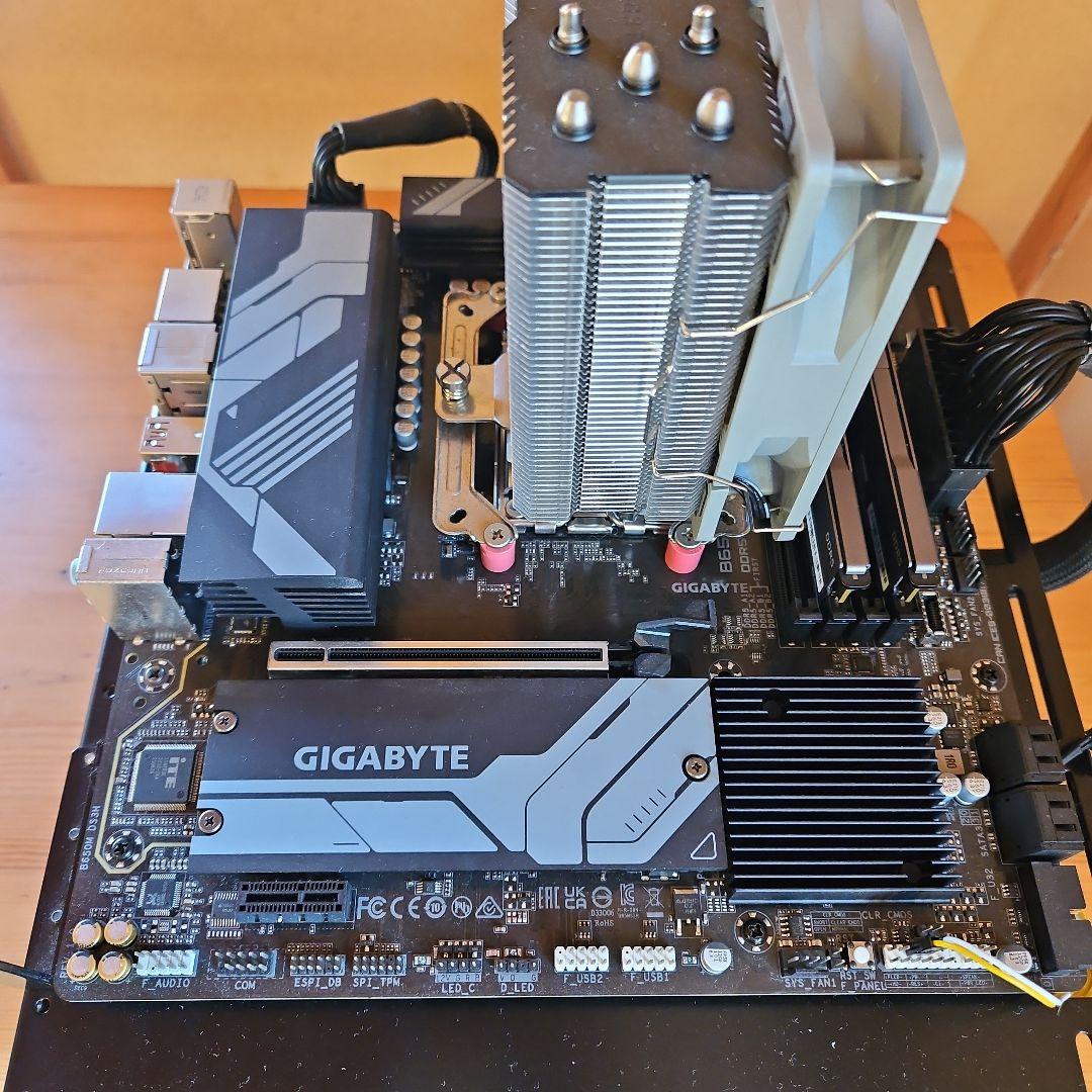 自作PC　Ryzen9 7950X/メモリ32GB/SSD256GB　グラボ無し