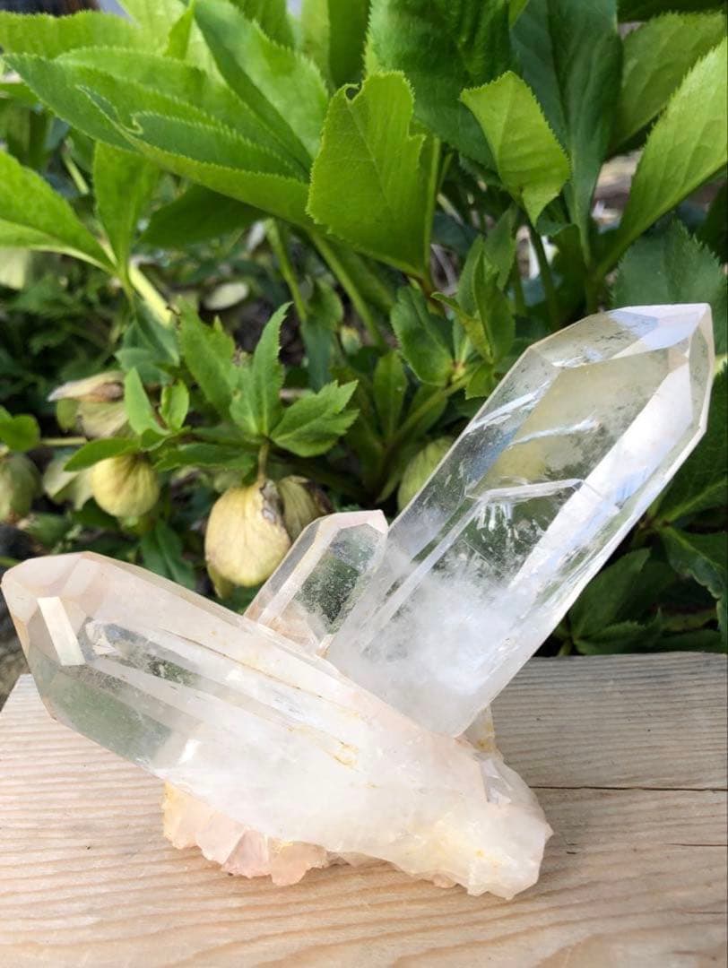 ❤️ ✳買い得　レア形　虹入り　2点　透明度抜群の水晶柱　ヒマラヤクラスター