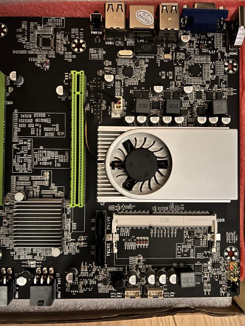 マザーボード　機械学習　マイニング　マシンラーニング ChatGPT 生成AI