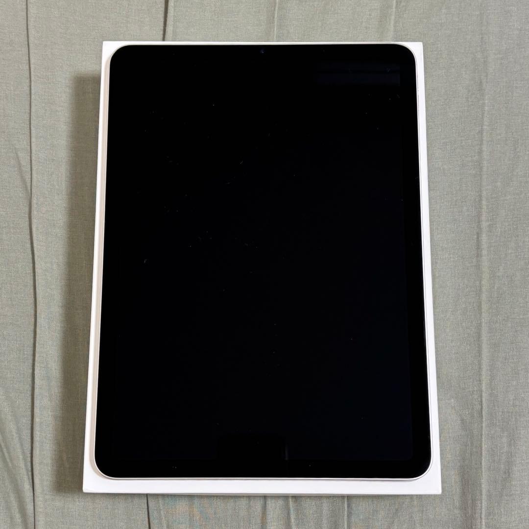Apple iPad Air第5世代　Wi-Fi 64GB スターライト