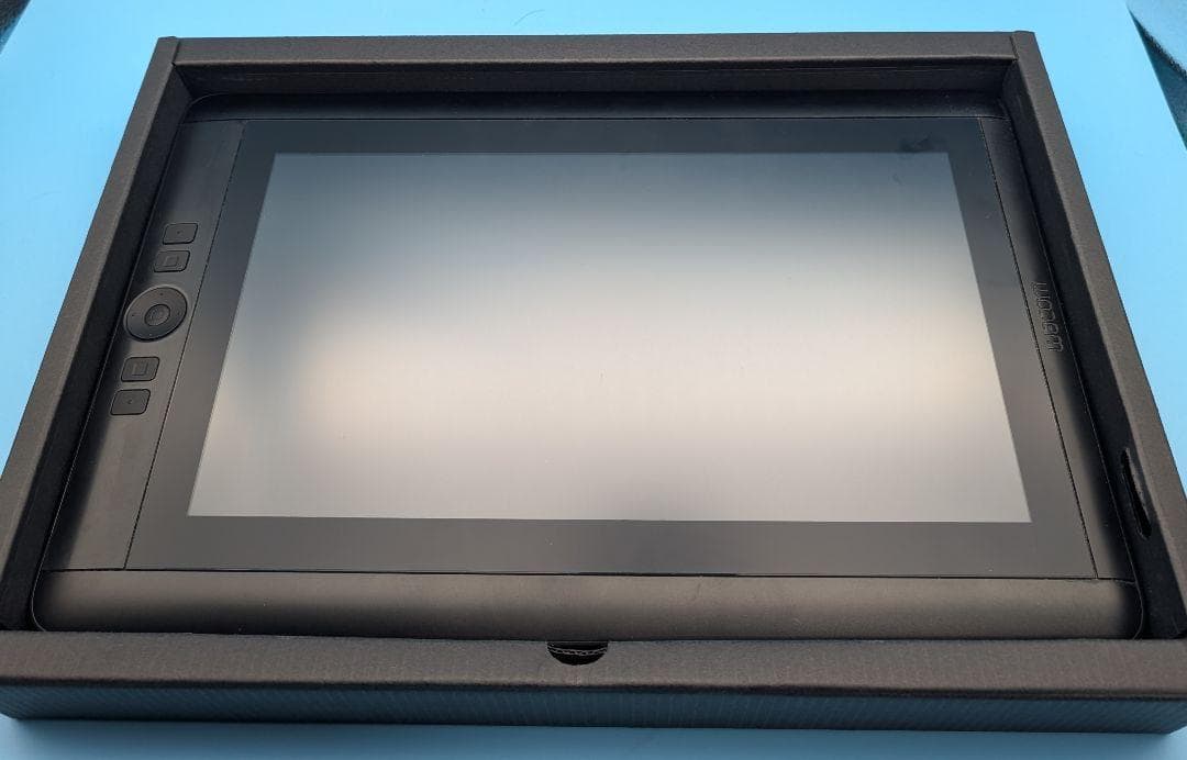 ワコム Wacom Cintiq 13HD DTK-1301/K0