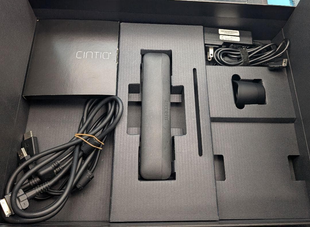 ワコム Wacom Cintiq 13HD DTK-1301/K0