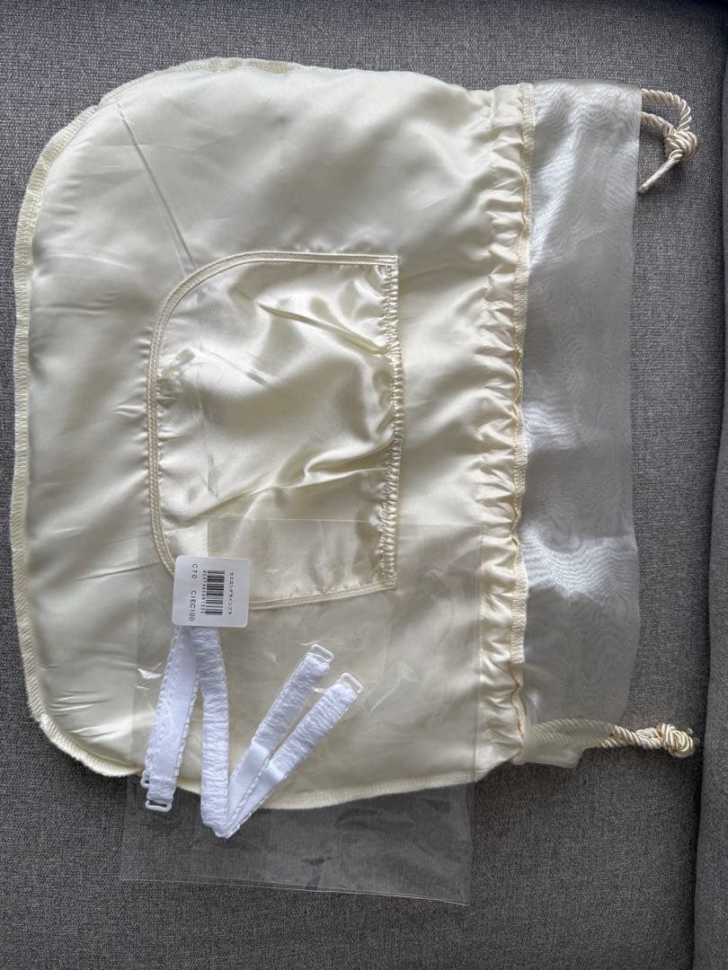 セモア ブライダルインナー C70 64 ファーストオーナー