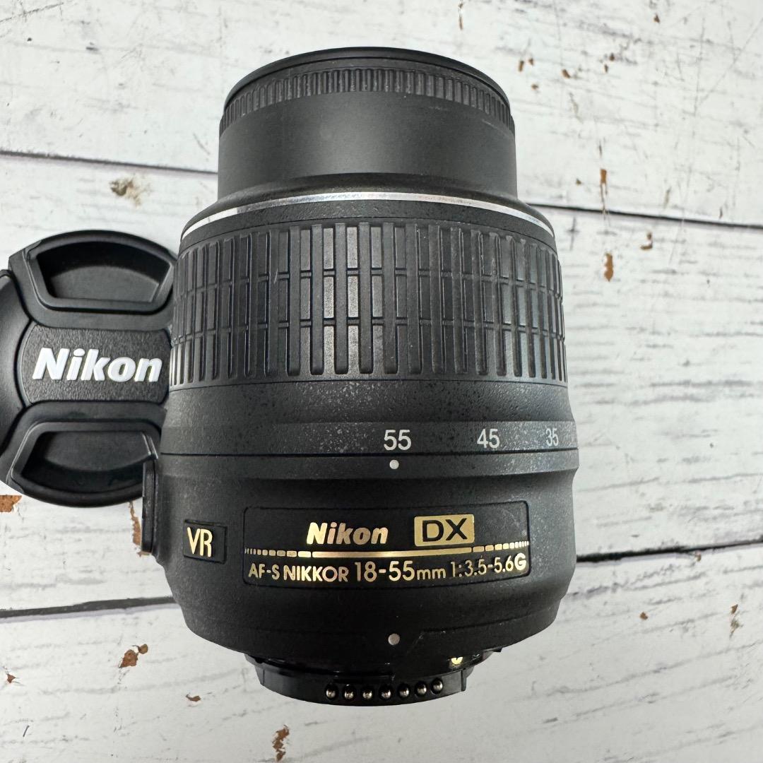 NikonD3100 一眼レフ AF-S 18-55mm 1: 3.5-5.6G