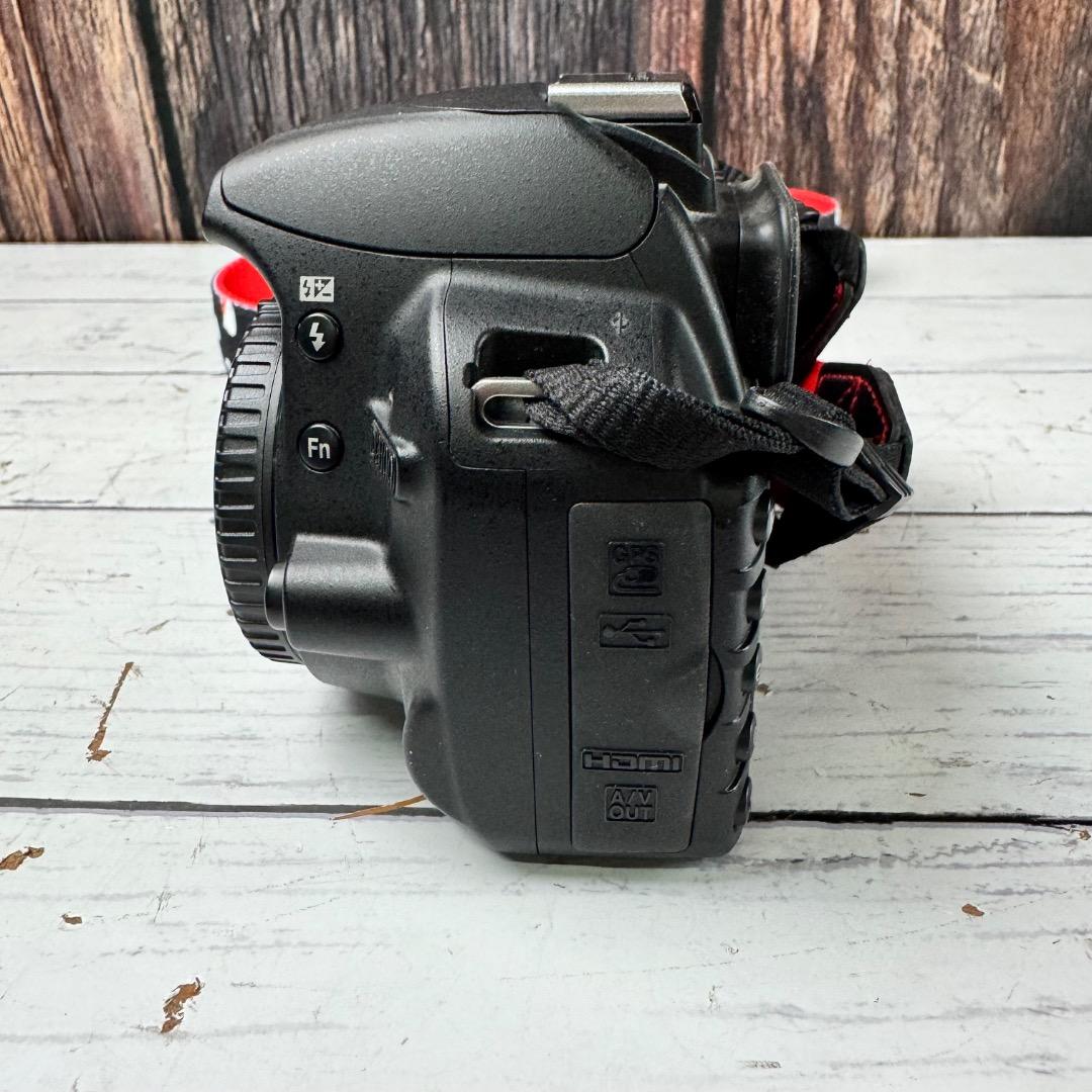 NikonD3100 一眼レフ AF-S 18-55mm 1: 3.5-5.6G