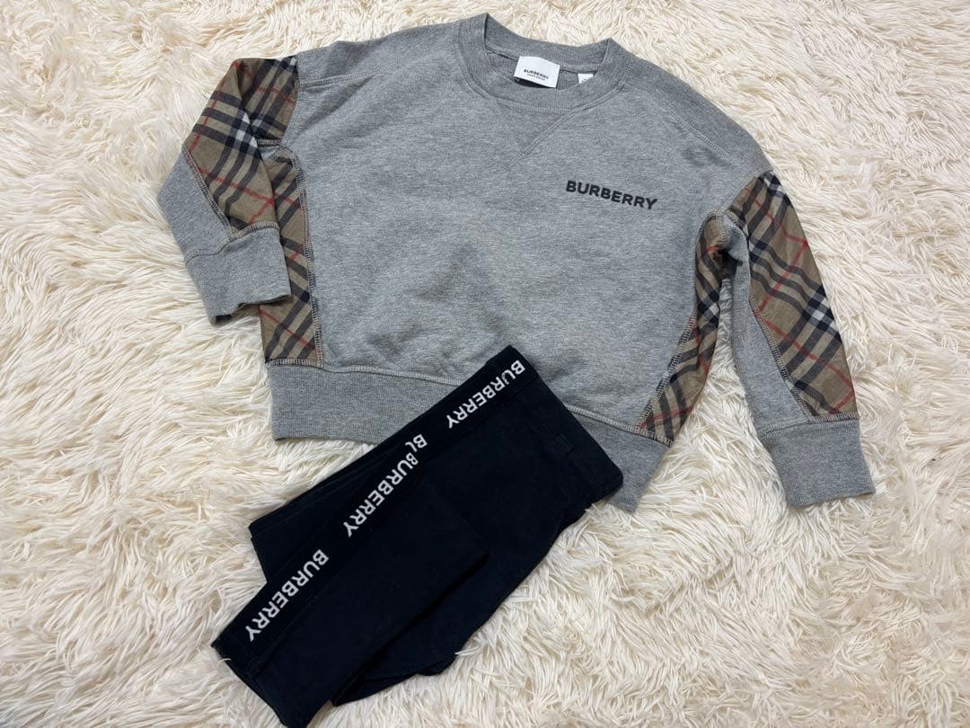 BURBERRY トレーナーとレギンスセット