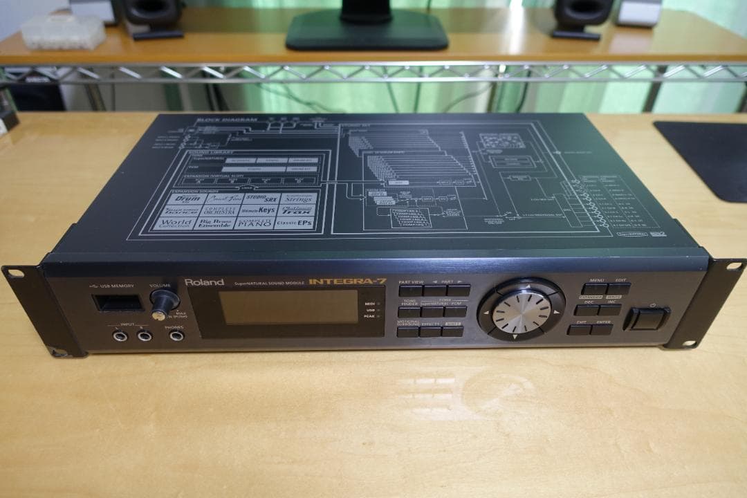 Roland INTEGRA-7 ハードウェア音源 ONKYO UWF-1付き