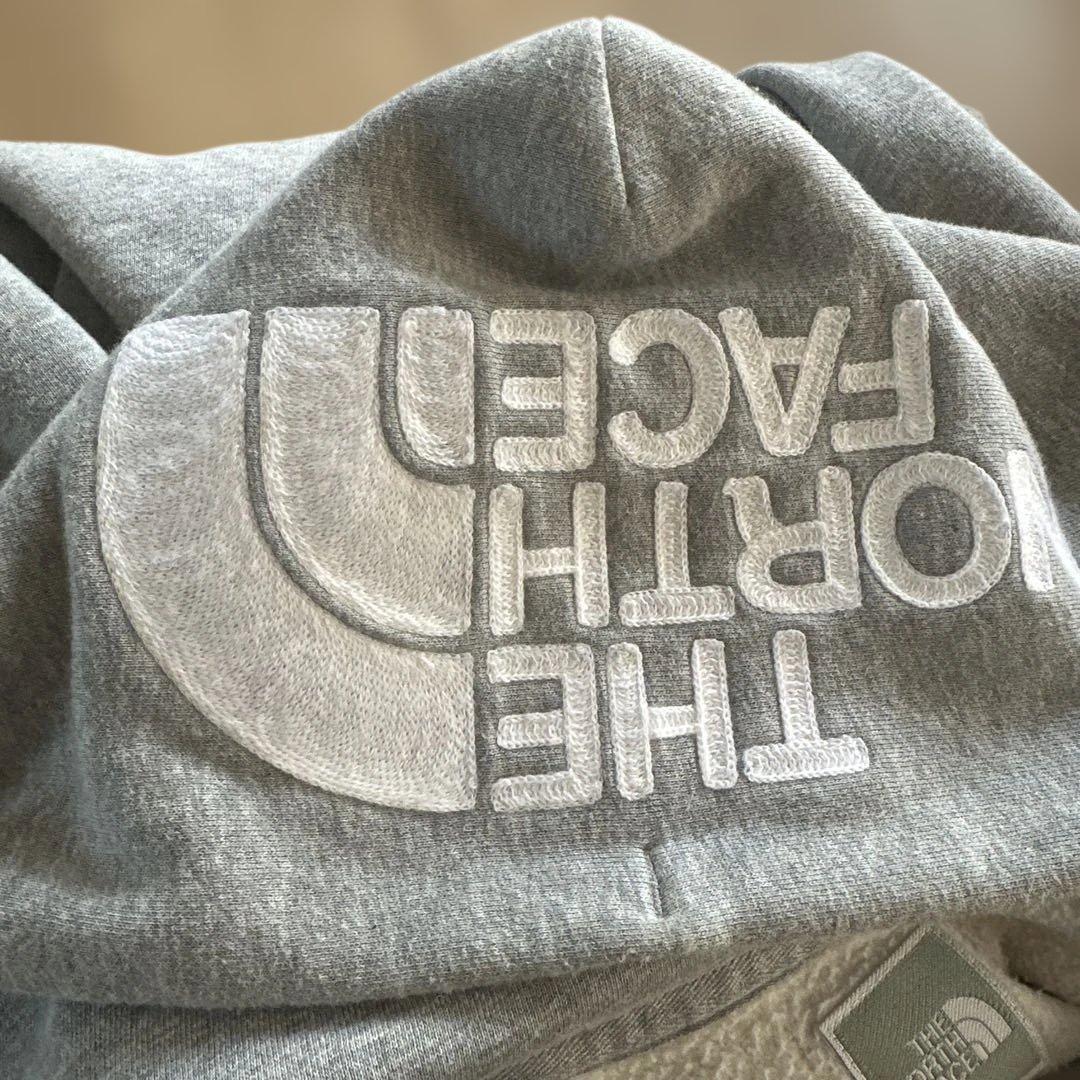 ノースフェイスジップパーカーグレーXL