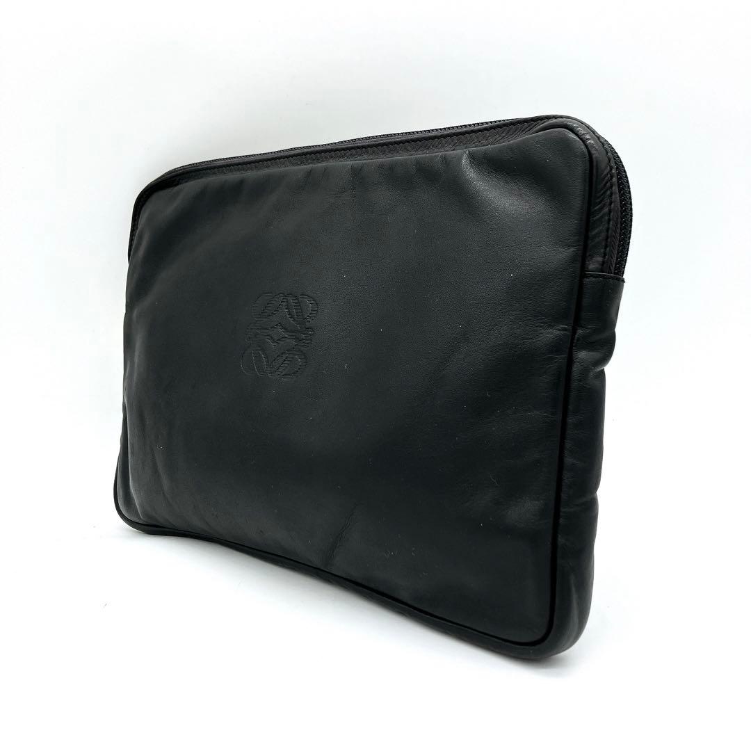 【LOEWE】クラッチバッグ　ポーチ　アナグラム型押し　レザー　ブラック