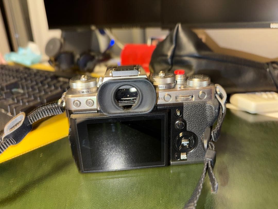 FUJIFILM X-T3（シルバー）XF 35mm F2 R WR