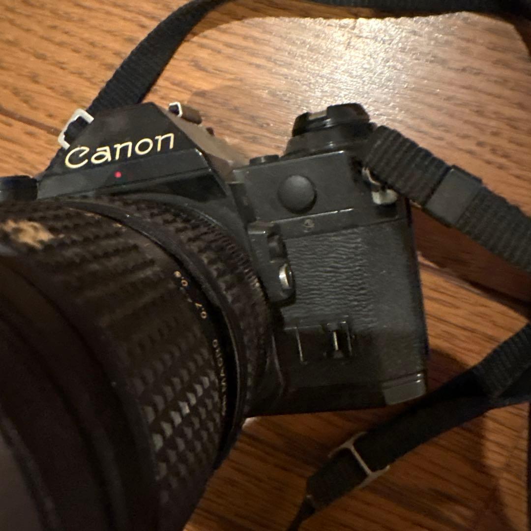 Canon AE-1 フィルムカメラ レンズ付き動作確認なし