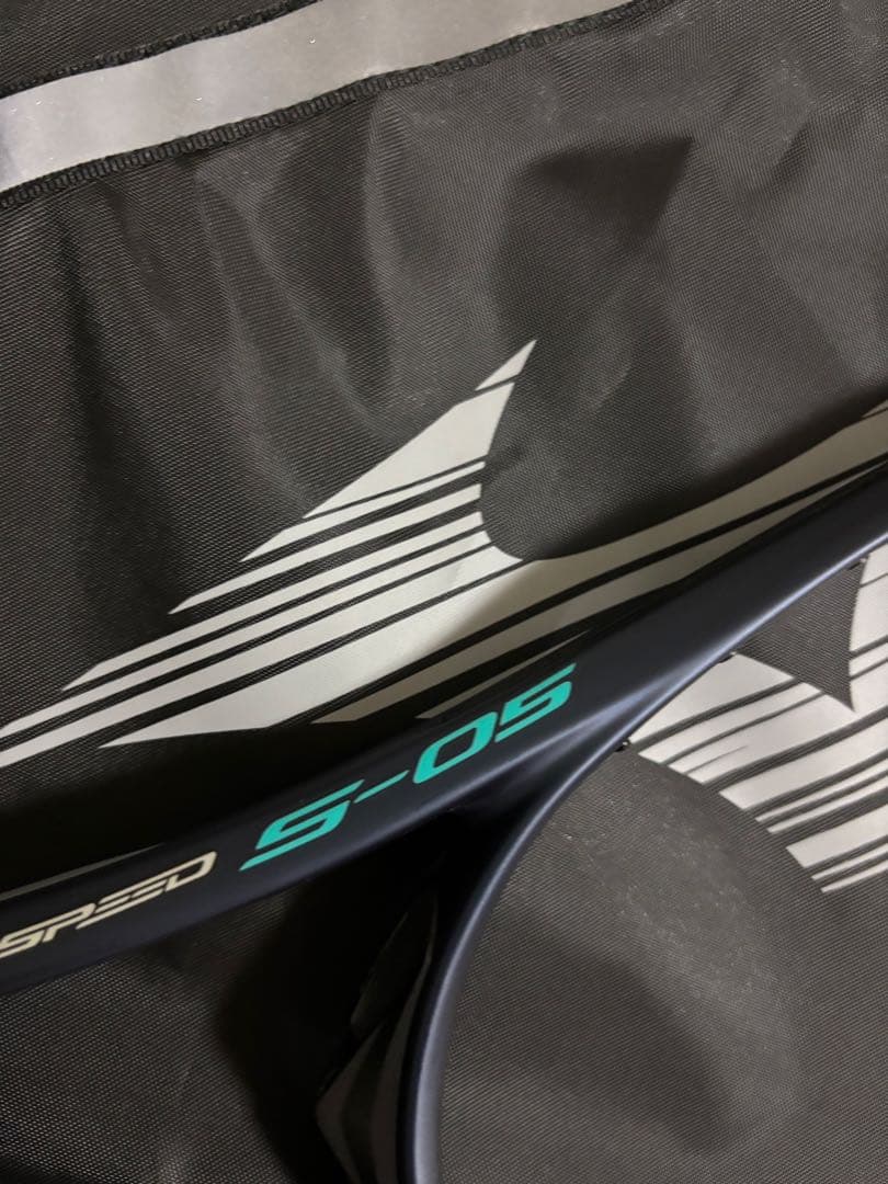 【最終価格】ソフトテニス　アクロスピード ACROSPEED S05 00U