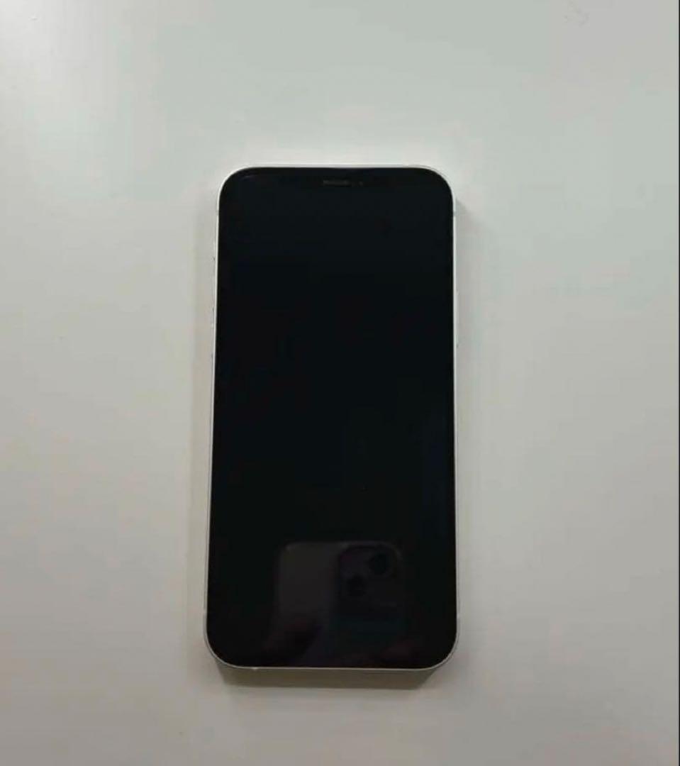 Apple iPhone 12 ホワイト 本体☆