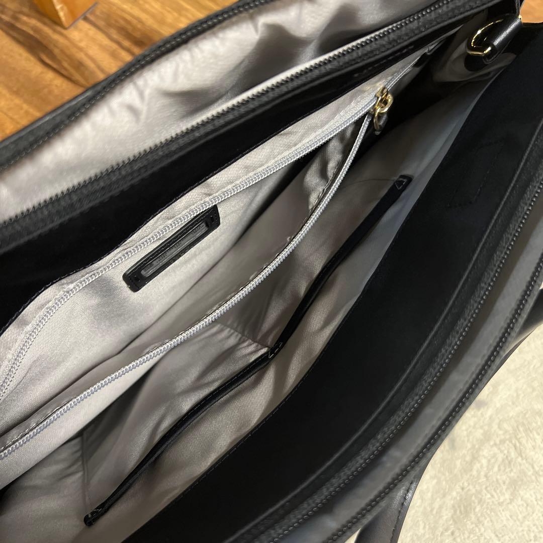 TUMI レディースビジネスバッグ