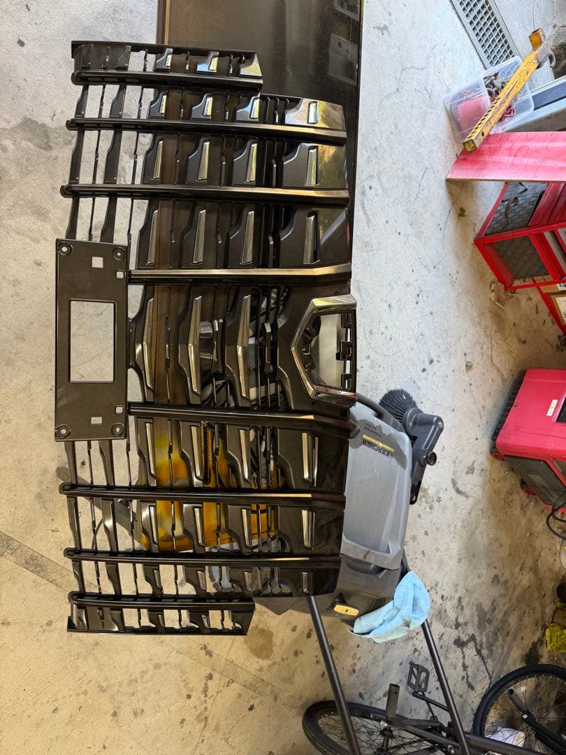 フロントグリル 30アルファード後期