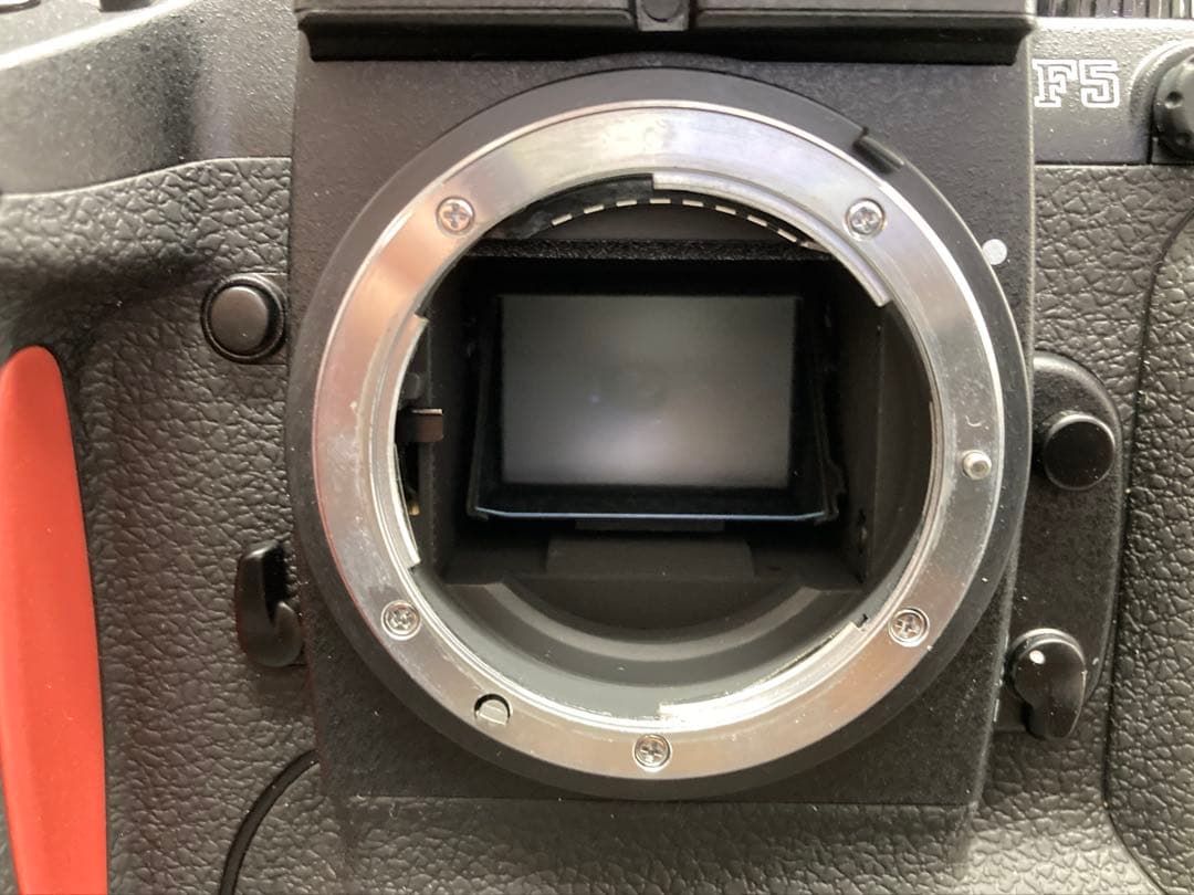動作確認済み　Nikon F5 フィルム一眼レフカメラ　Fマウント