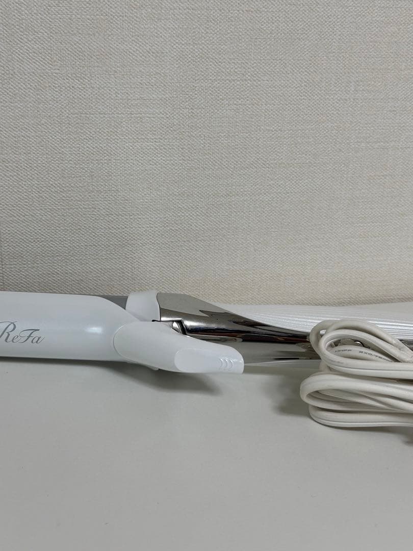 12月末販売終了‼️リファビューテックカールアイロン32mm(re-af00a)