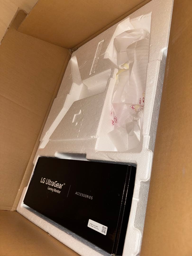 LG UltraGear ゲーミングモニター 27GN950-B