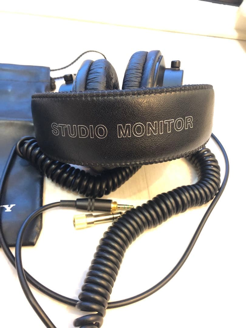 プロ用　SONY MDR-7506 モニター　ヘッドフォン　ソニー　スタジオ標準