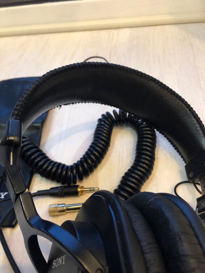 プロ用　SONY MDR-7506 モニター　ヘッドフォン　ソニー　スタジオ標準