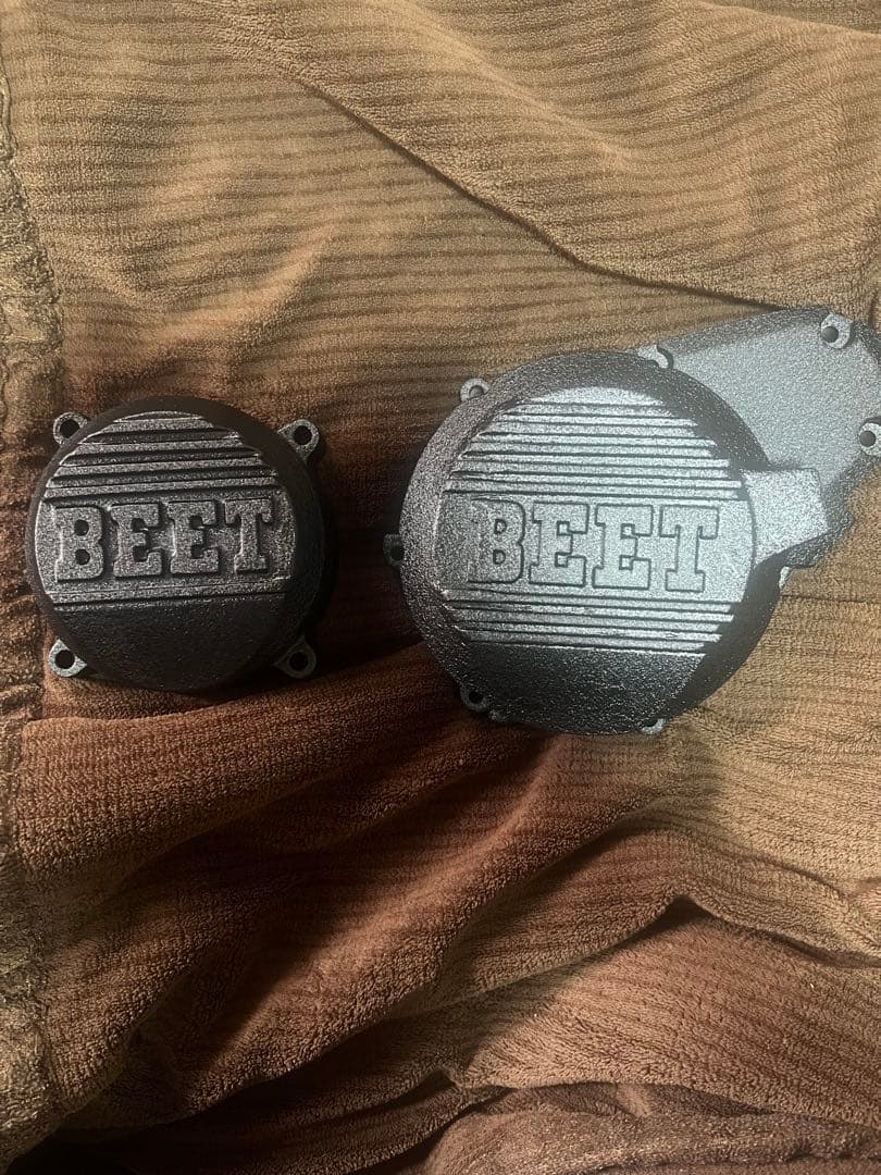 Shiro、写真などご確認お願いしますZRX400 BEETカバーセット