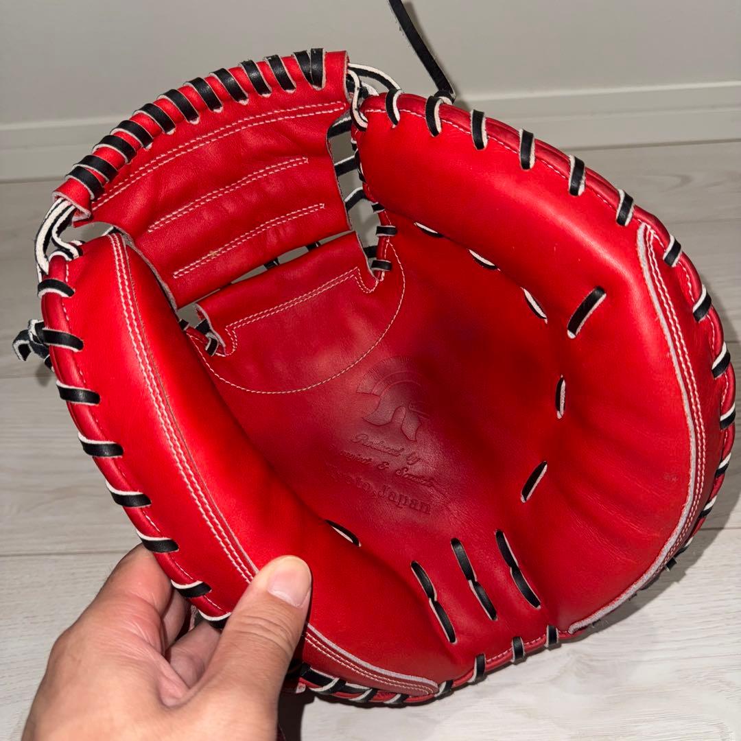 【最終値引き】ヘルム　キャッチャーミット軟式