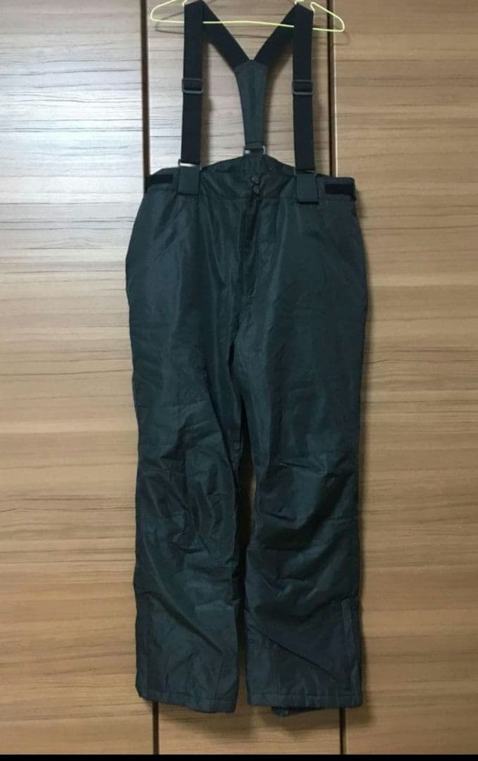 スキーウェア　上下セット　レディース　ジャケット　パンツ　保温 防寒 抜水