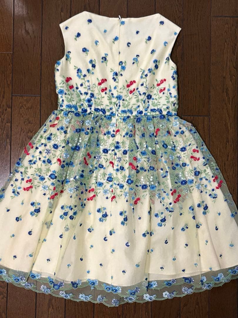 【美品】TOCCA BAMBINI ドレス ワンピース　130