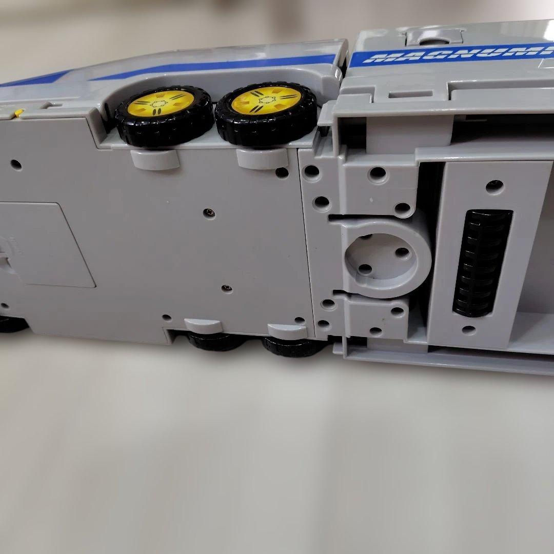 貴重　新品電池交換済み　トミカ マグナムパトレーラー ハイパーブルーポリス