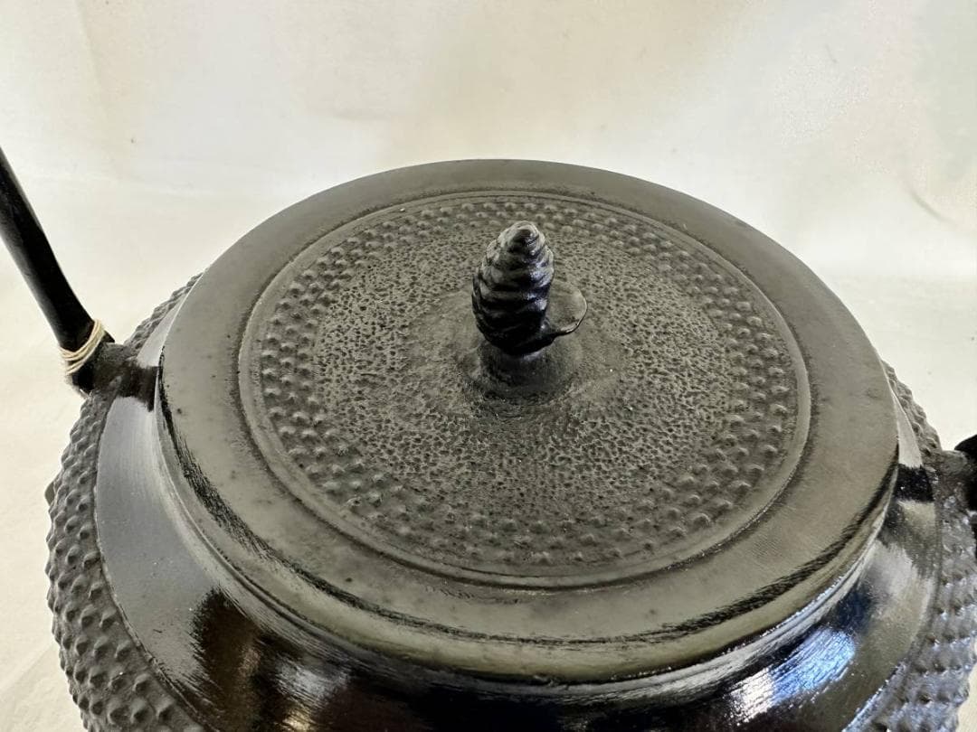 南部鉄瓶 煎茶道具 斎峰 南部丈秀堂 万代屋型 アラレ 齋峰 南部鉄器 未使用