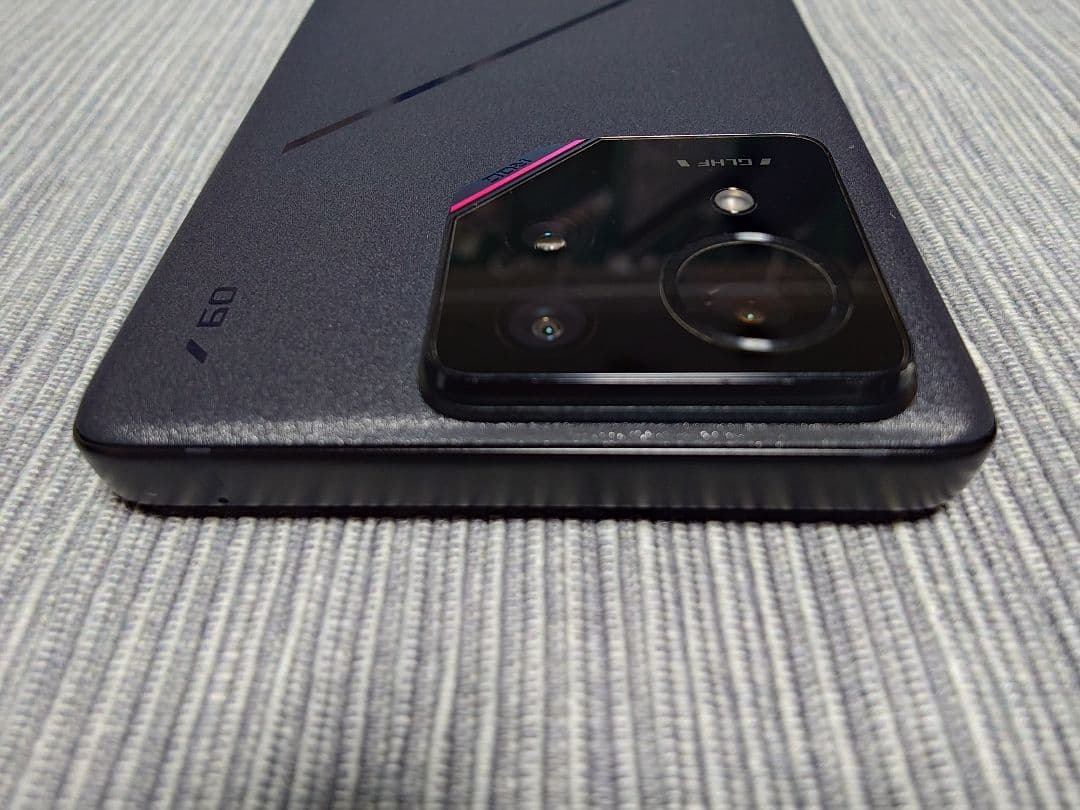 中古 ASUS ROG Phone 9 Pro RAM24GB/ROM1TB