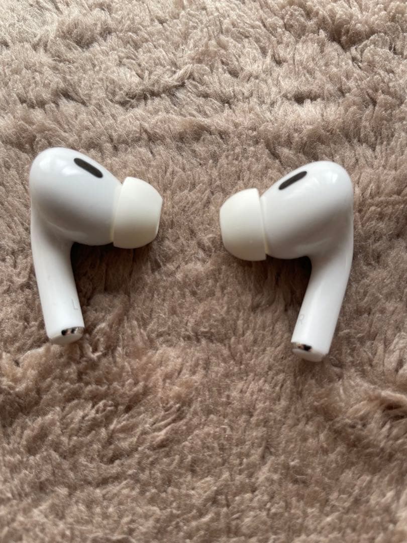 AirPods Pro 第2世代 付属品完備 Lightning端子