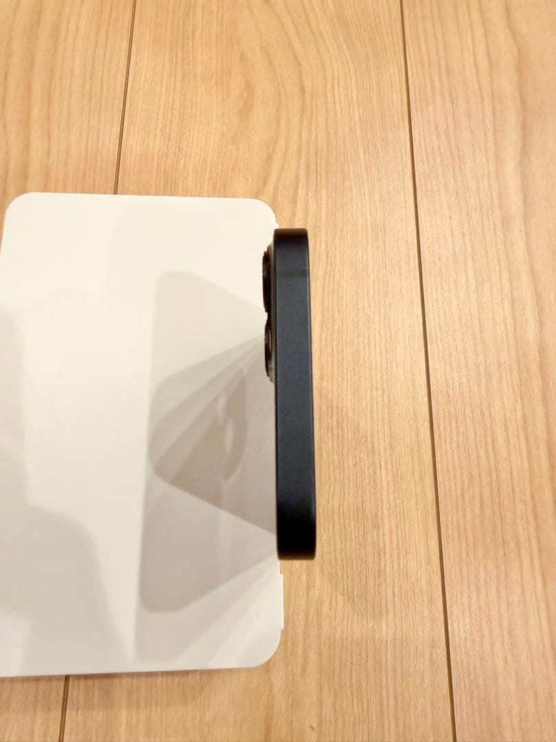 【美品】Apple iPhone 13 本体のみ 128GB ミッドナイト