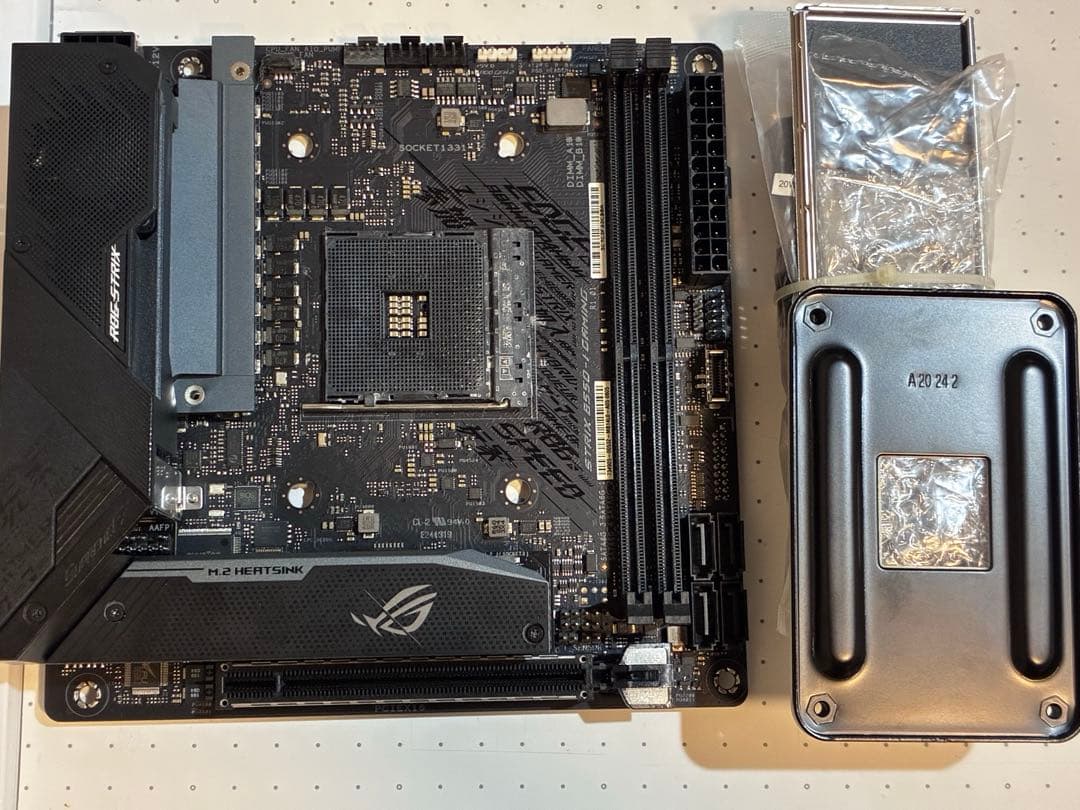 モ*ト様 箱無し ASUS ROG STRIX B550-I GAMING マザ