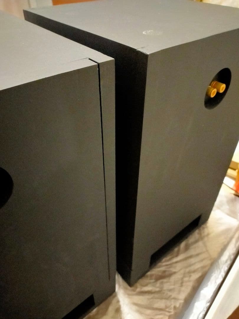 自作スピーカー 音響レンズ 底面ウーファー