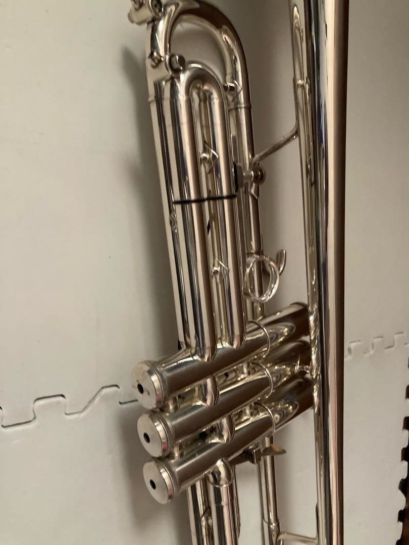 トランペット　Getzen Eterna Doc Severinsen