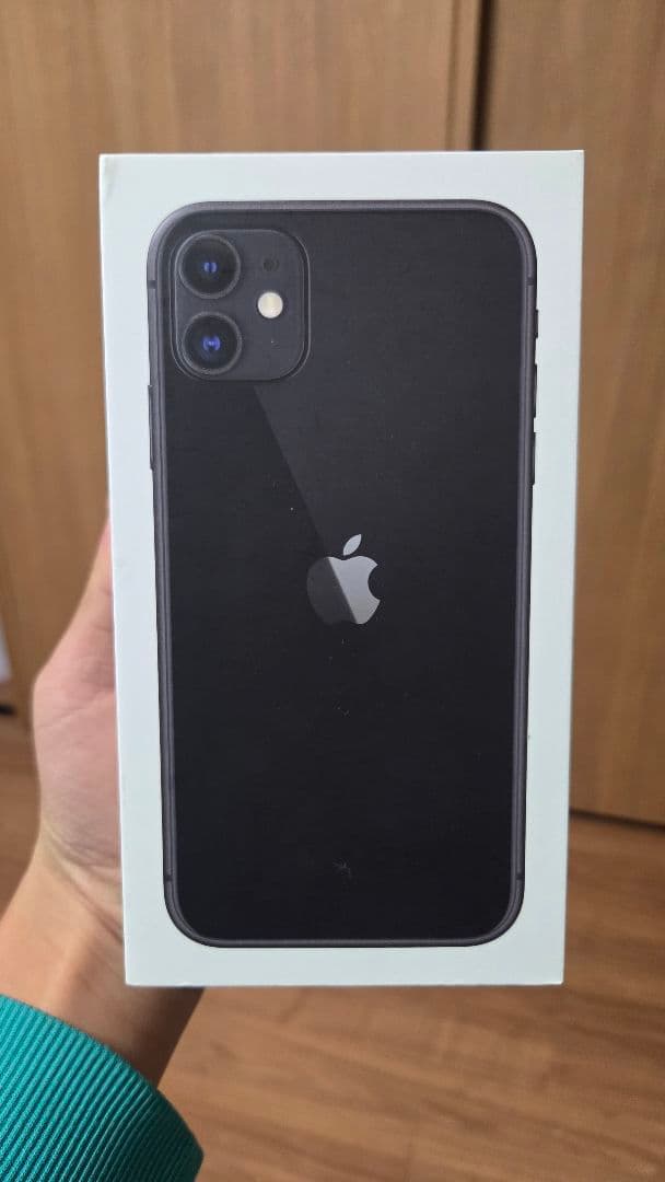 Apple iPhone 11 ブラック 64GB 付属品あり