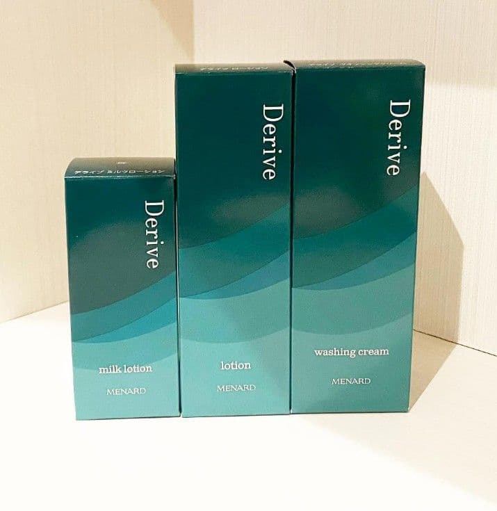 メナードデライブ３点洗顔、化粧水、乳液