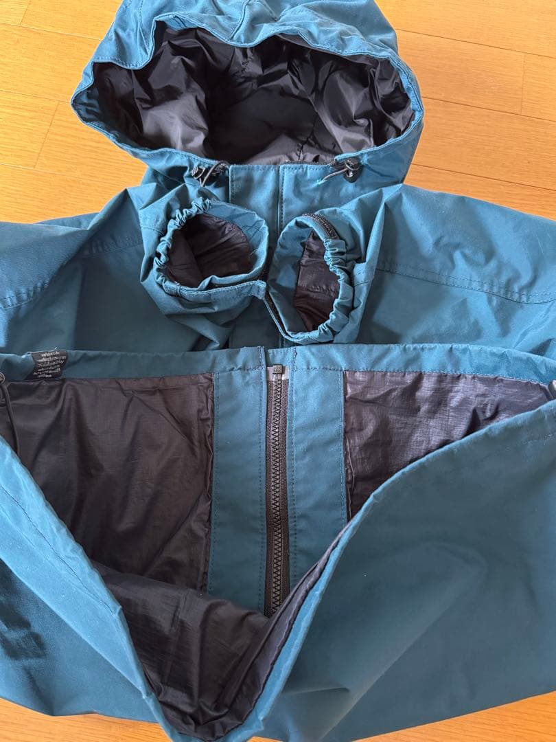 グリーンクロージング ii 140サイズ美品