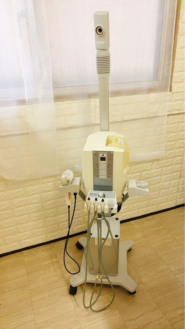 タカラベルモント ノアージュ　美顔器　エステ　器具/業務用フェイシャルスチーマー