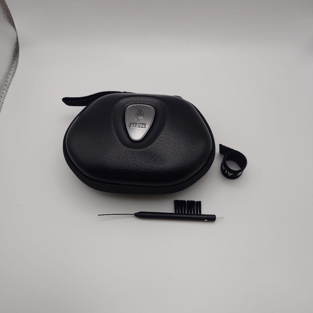 Meze audio ADVAR 有線イヤホン（中古）